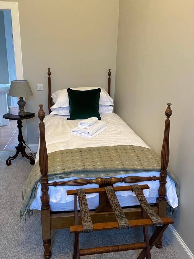 The Garret Hotel Kirkcudbright Esterno foto